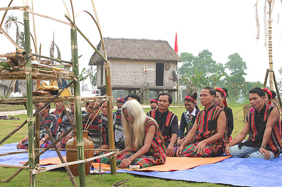 Bru Van-Kieu Tribes in Vietnam