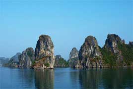 Halong Bay Cruise with Top end of Wooden Junk - 1Days